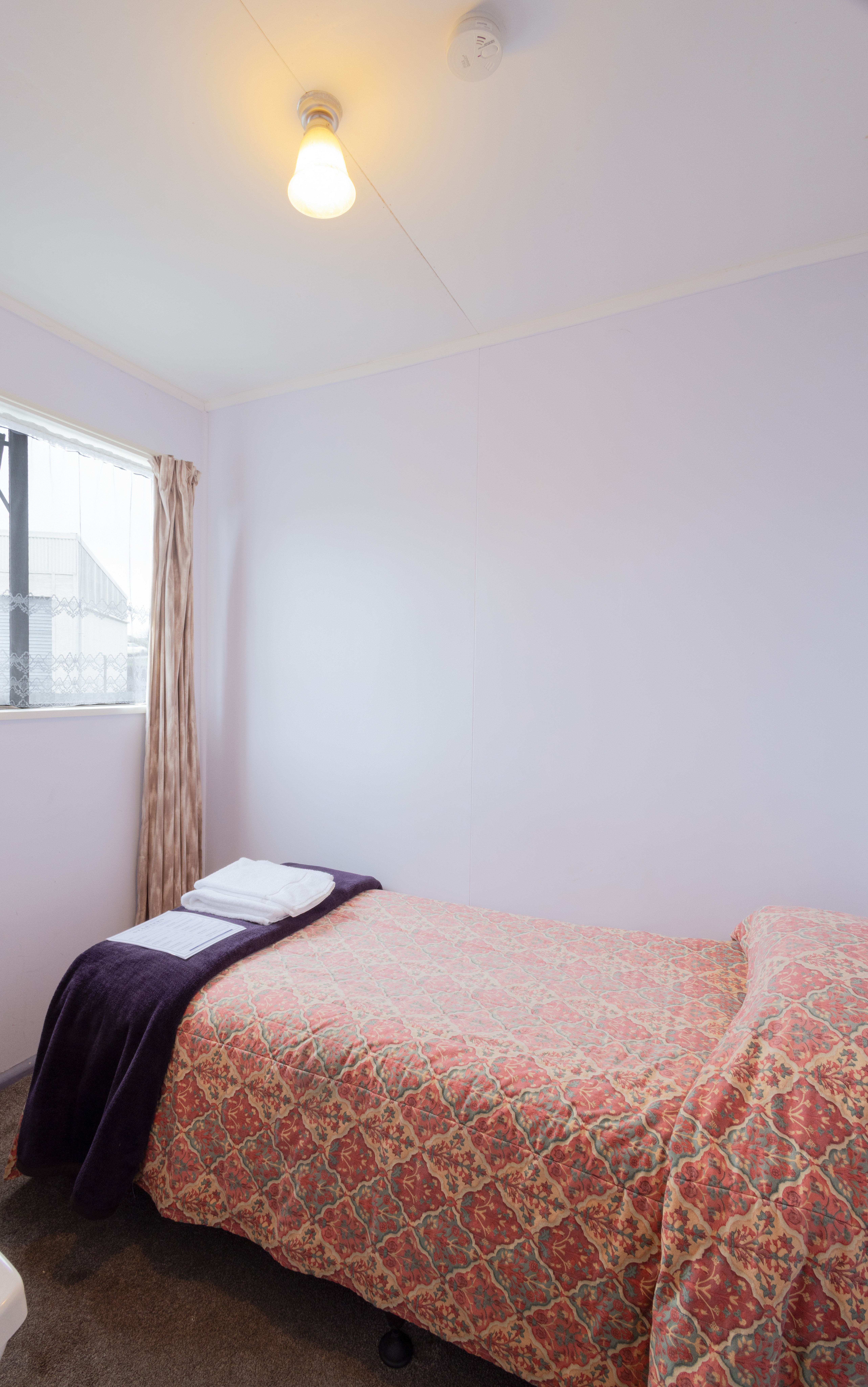 Double Room - Shared Bathroom